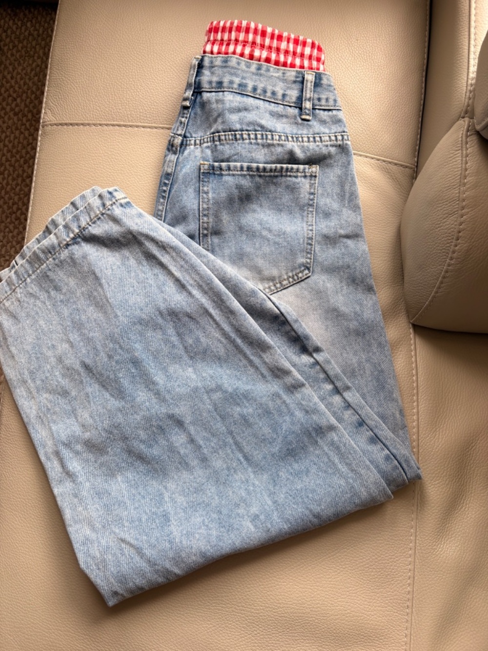 Jeans - Picture 2 of 2